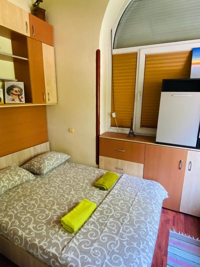 Central 2 Bedrooms Apartment Brașov Exterior foto